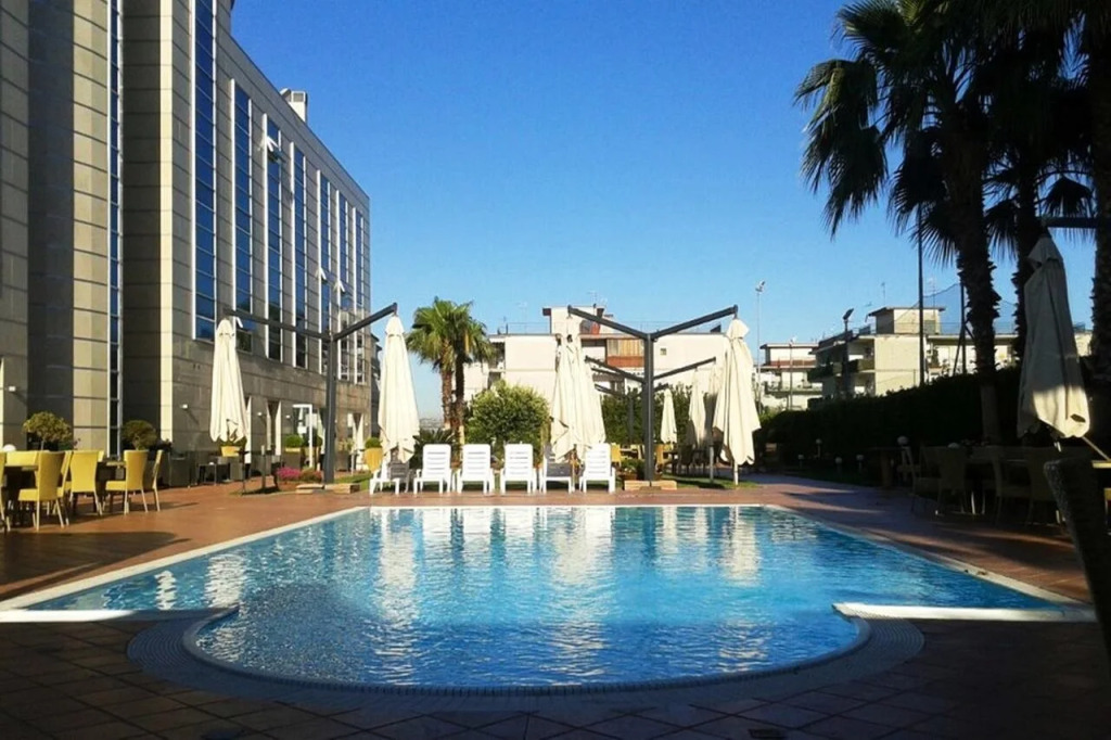 B&B HOTEL Napoli San Mauro