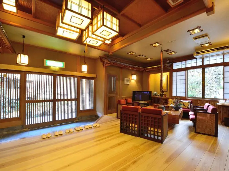 Yanagiya
