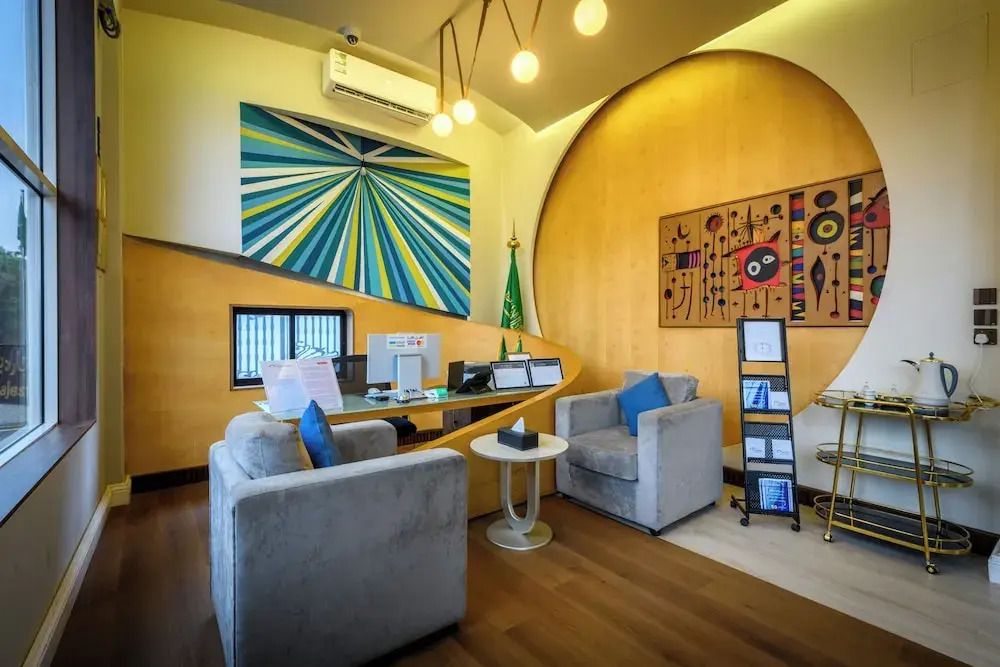 MidTown Majestic Garden Resort