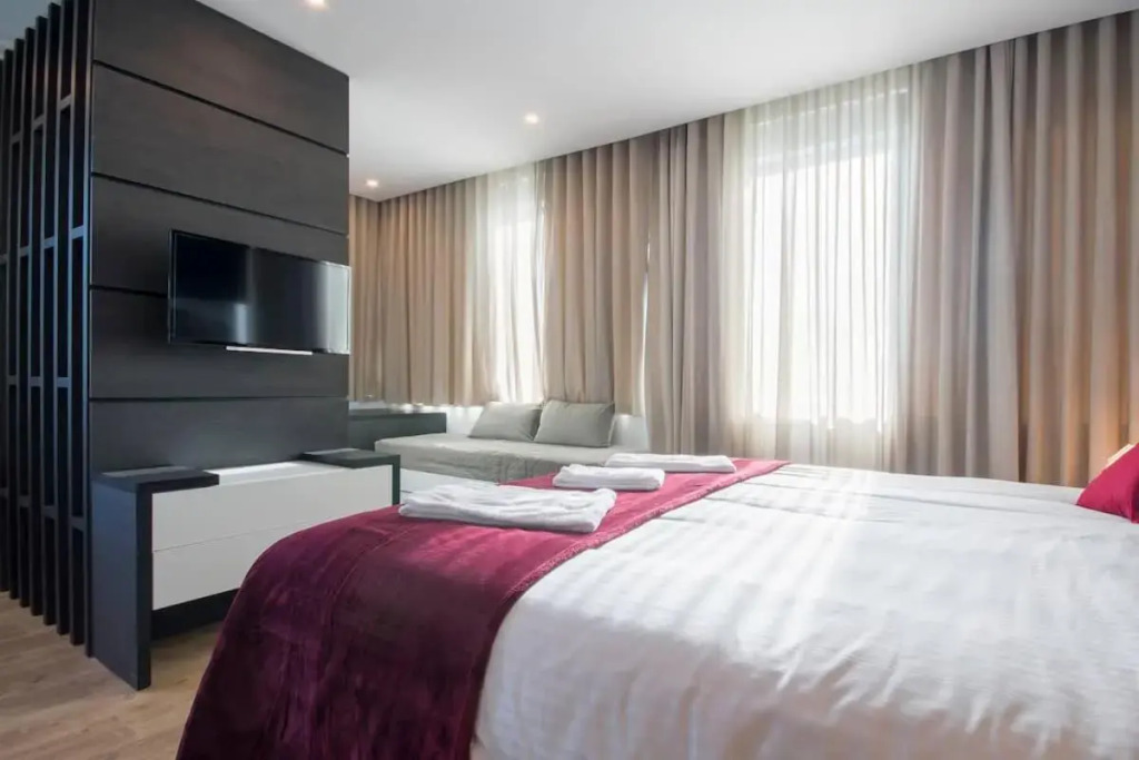 NEW! Galé Apartamento (Wi-Fi, estacionamento) 607