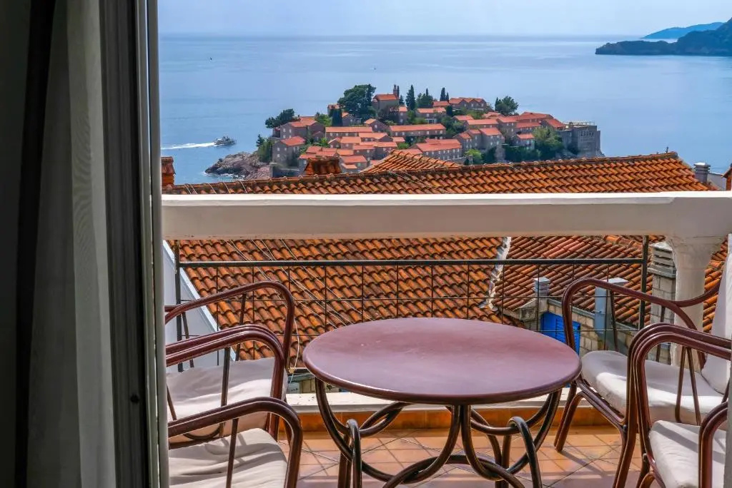 Hotel Adrović