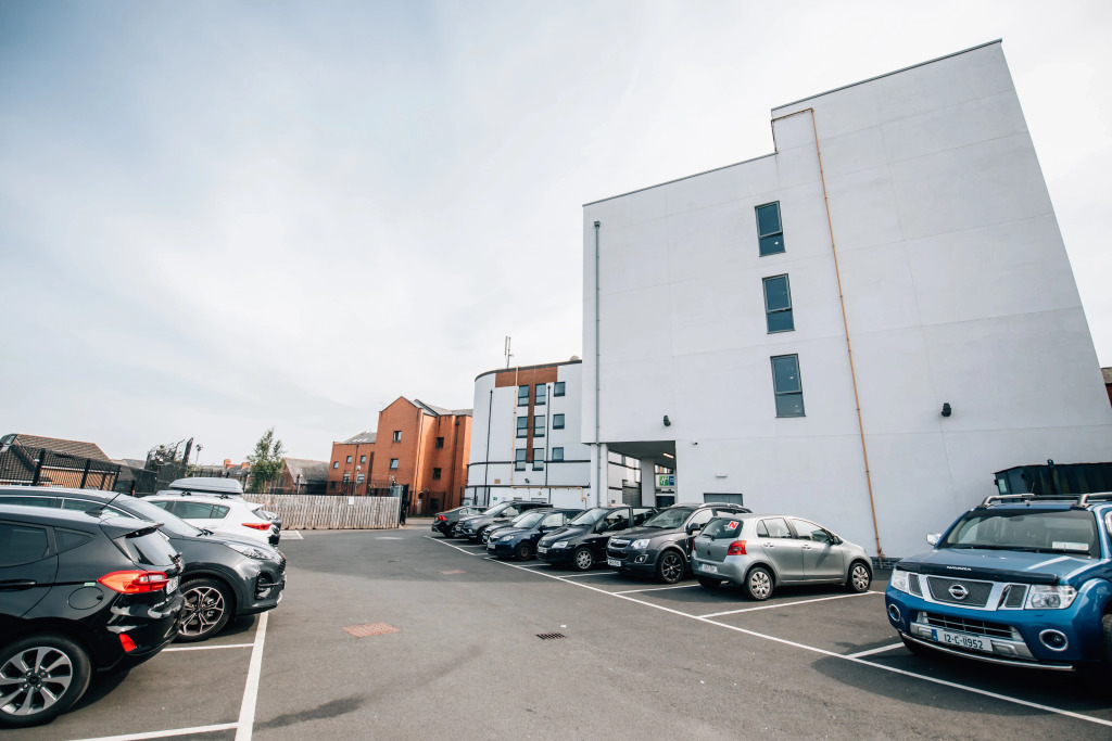 Holiday Inn Express Belfast City by IHG