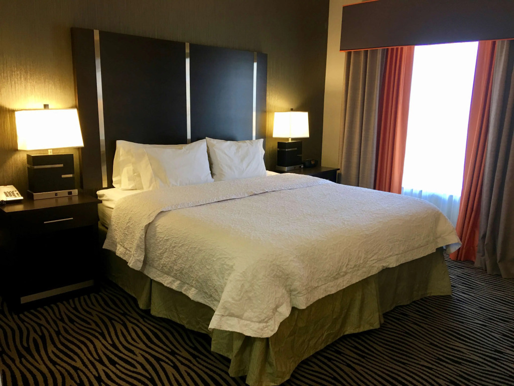 Hampton Inn and Suites Tulsa Central