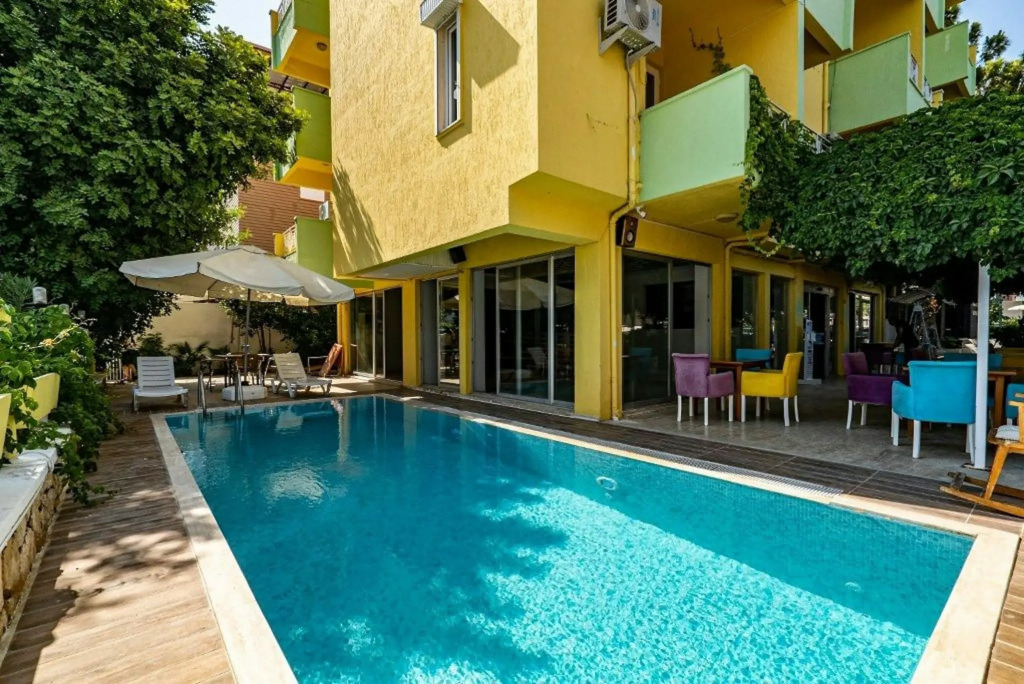 Umit Hotel