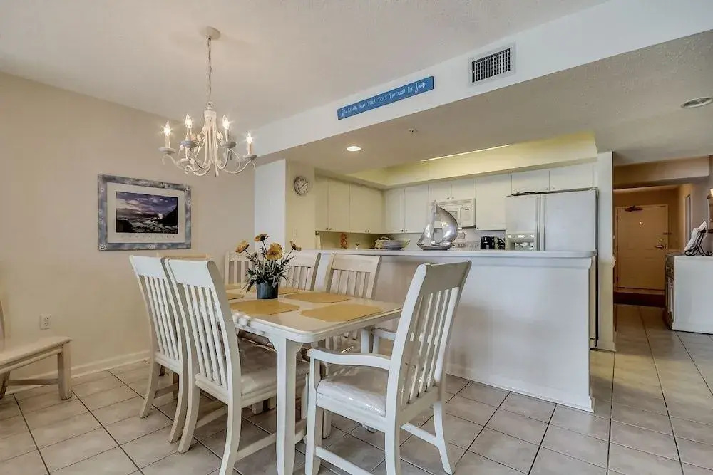 Ocean Bay Club - 807 by RedAwning