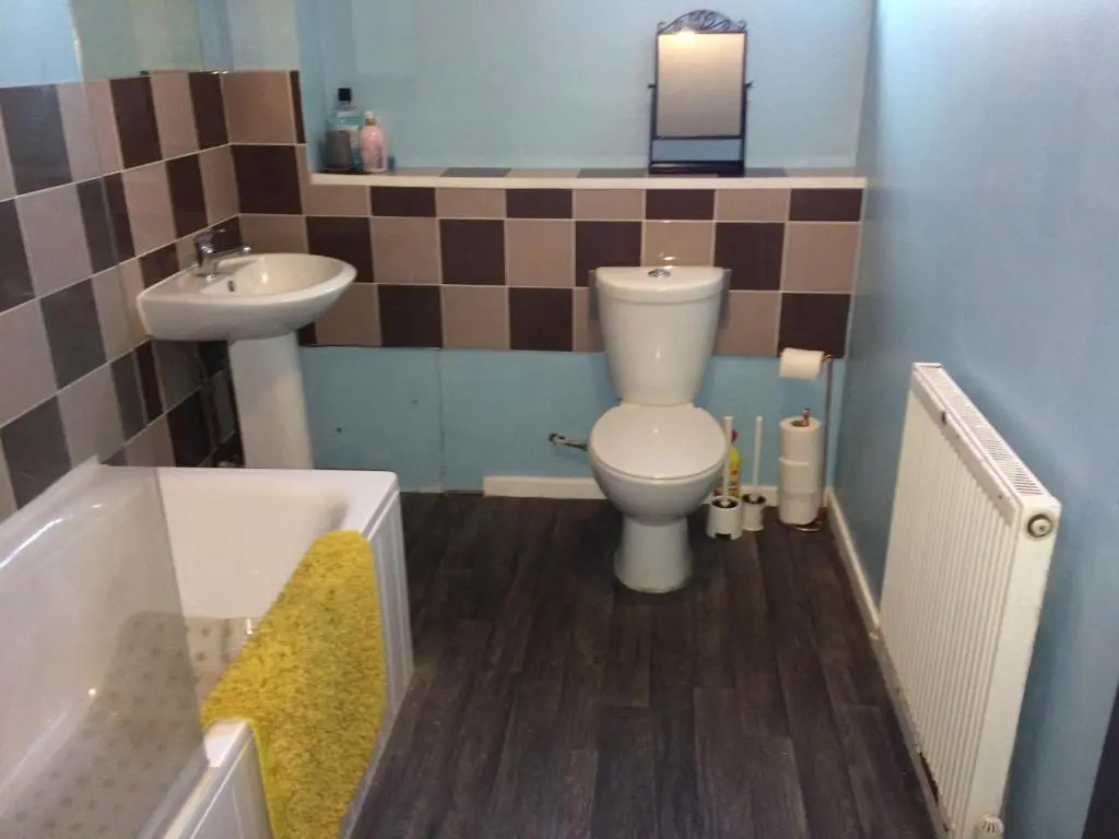 New Cross Mews - NHS STAFF-Contractors welcome 7 Beds 2 Bathrooms-free parking
