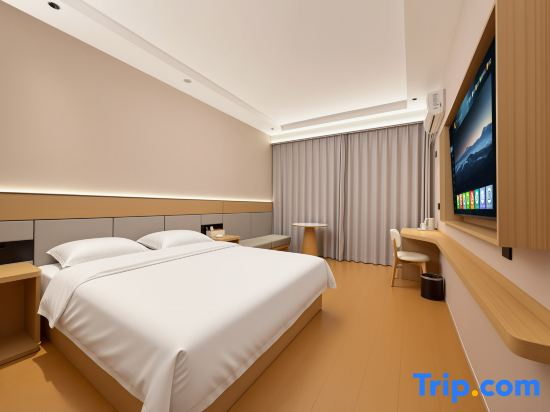 Zhumadian Yinxuan Hotel