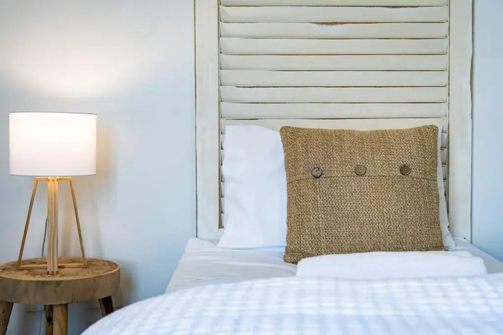 Three B Airlie 2 bedroom unit Seaviews & Pool