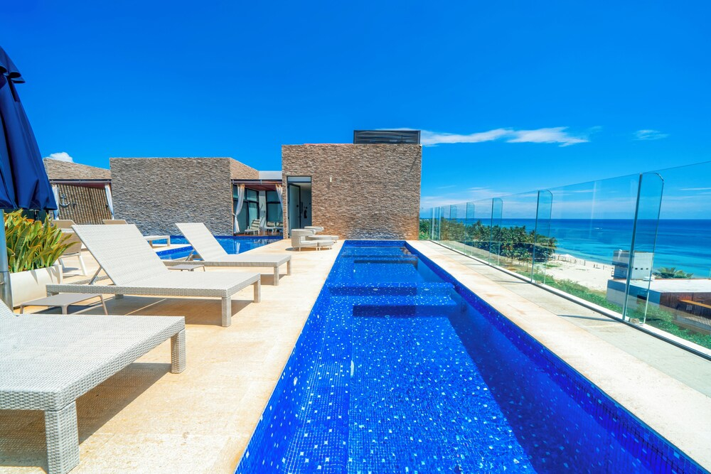 2 BR Roof Pool & Gym - Cruz con Mar 406