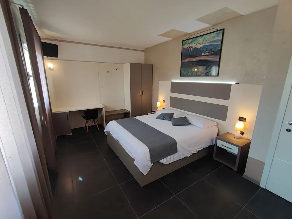 Therra Lodge