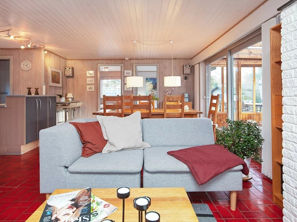 Holiday Home Kamillevej Væggerløse Denm