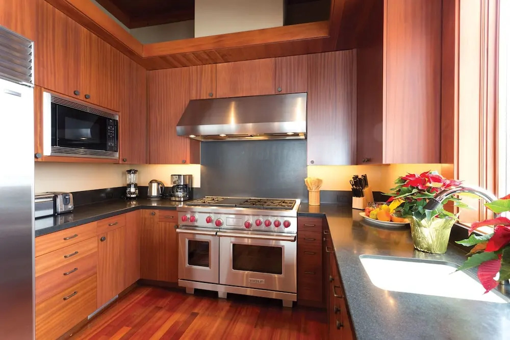Aman Springs - Four Bedroom Home