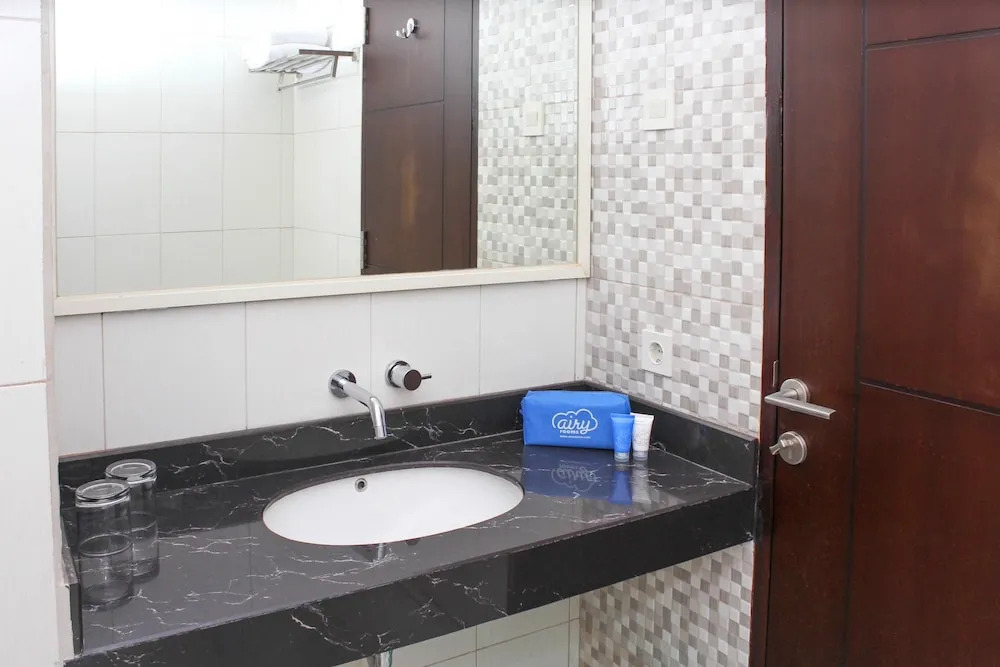 Hotel Puri Indah & Convention