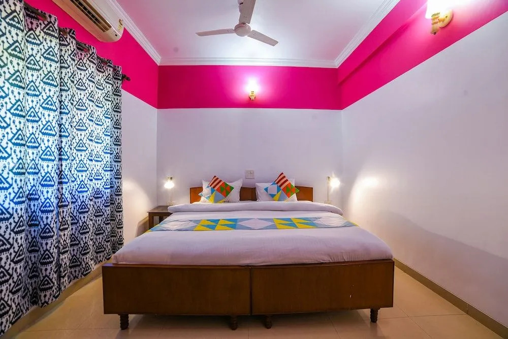 OYO 9882 Home Studio Franria Villa Calangute