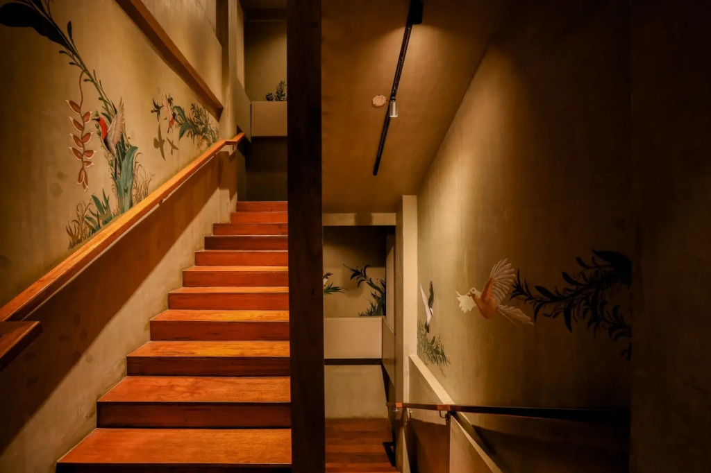 The Henry Hotel Roost Bacolod