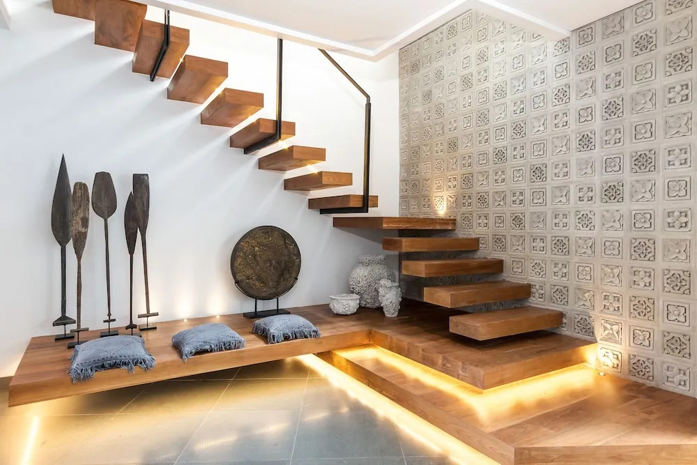 Villa Castil di Udara by Villa Finder