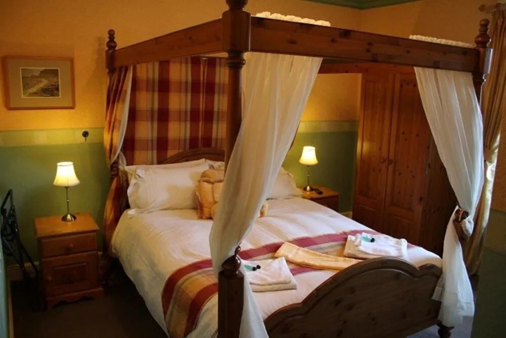 Highland House Callander