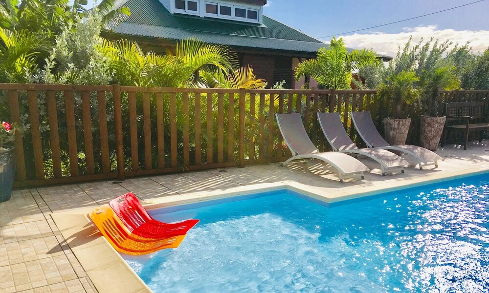 Titalee Lodge 3 Villas autour dune piscine