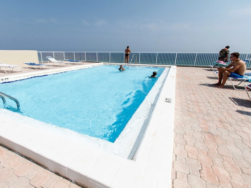 Gulfside by Brooks and Shorey Resorts