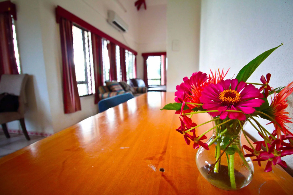 Tonga Holiday Villa