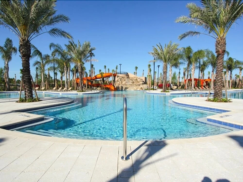 Wonderful 5 Bed Home Near Disney Parks 5 Bedroom Home