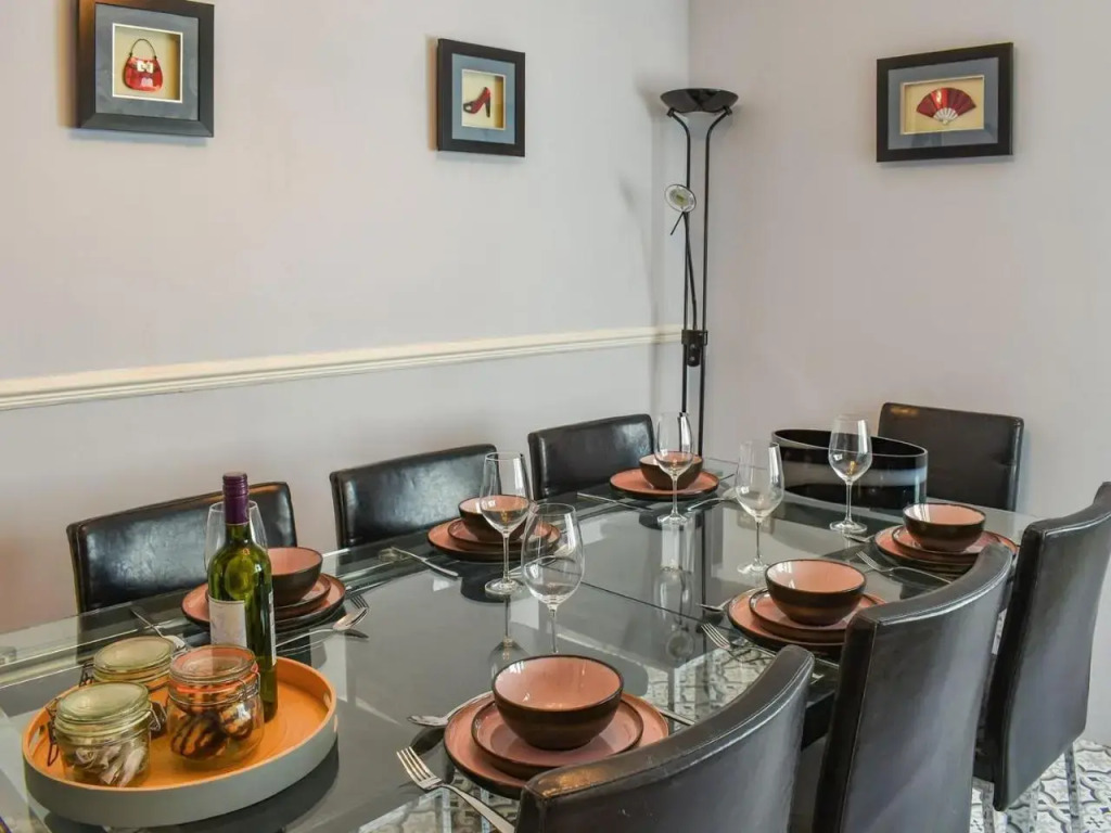 Wonderful 2 bedroom terrace house