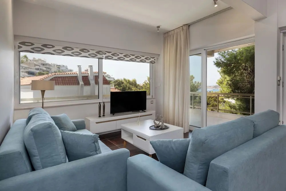Relux Sea View 2BD Apartment by BluPine