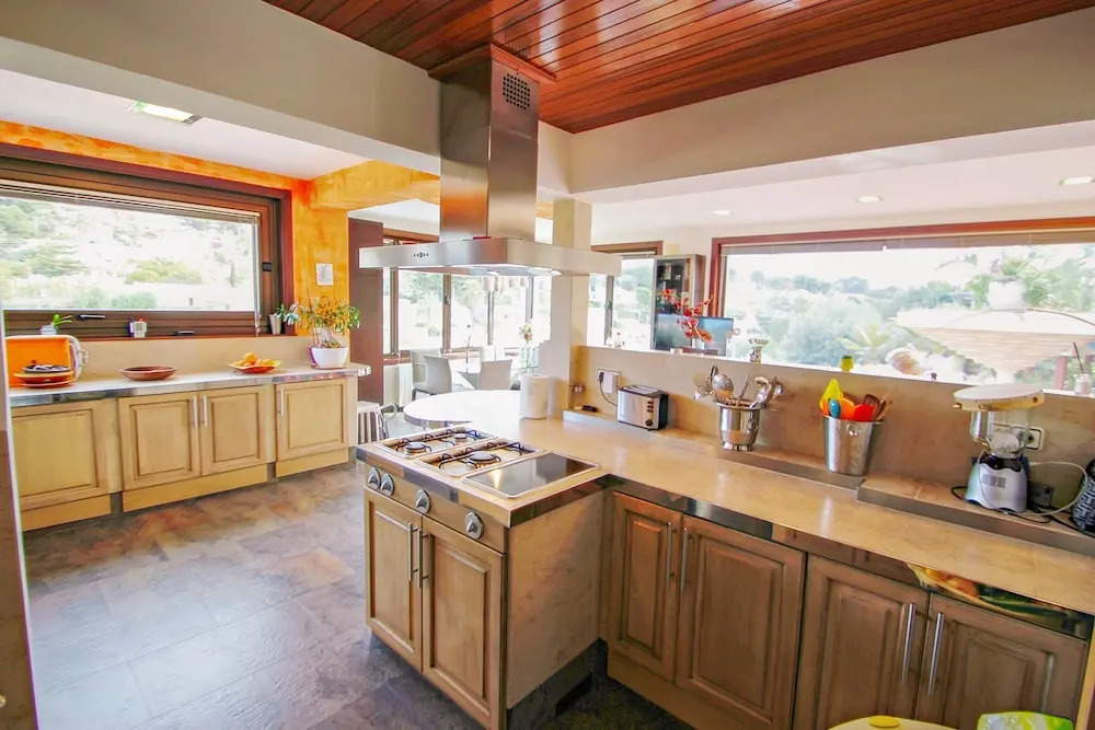 Orza - holiday home with private swimming pool in Benissa
