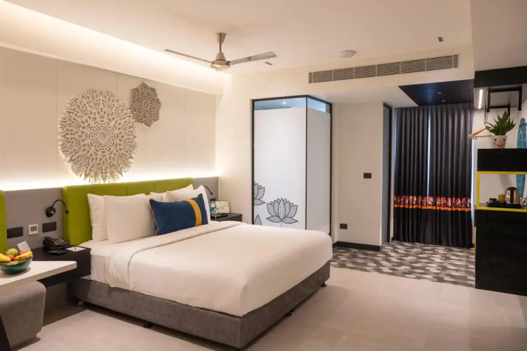 ZIBE Luxe Kakinada by GRT Hotels