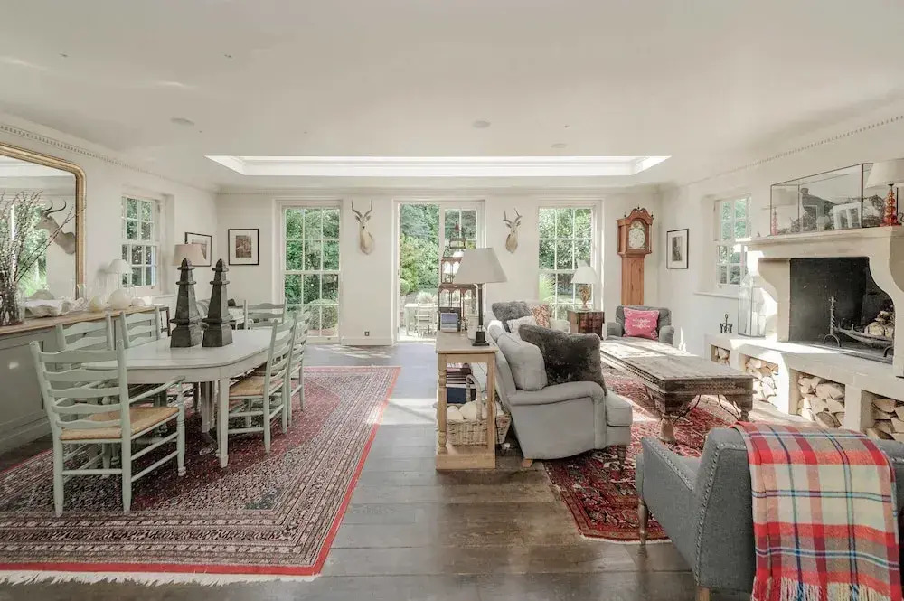 Beautiful Family Home w Garden Pool - Wimbledon