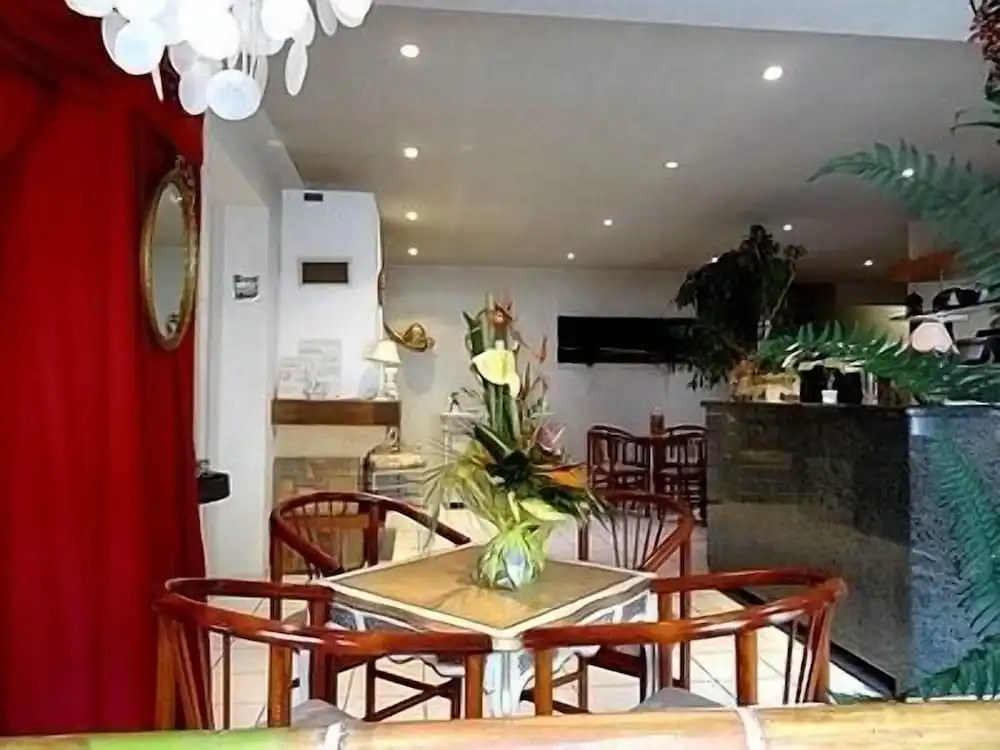 Hôtel- Restaurant Merveilles88