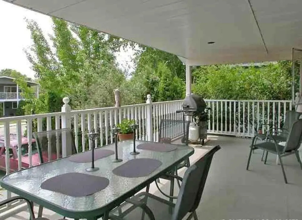 Beach Access Kelowna Rental Home Upper Unit by KVR