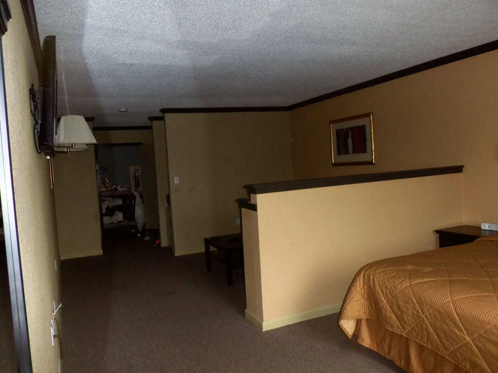 Rite4us Inn & Suites