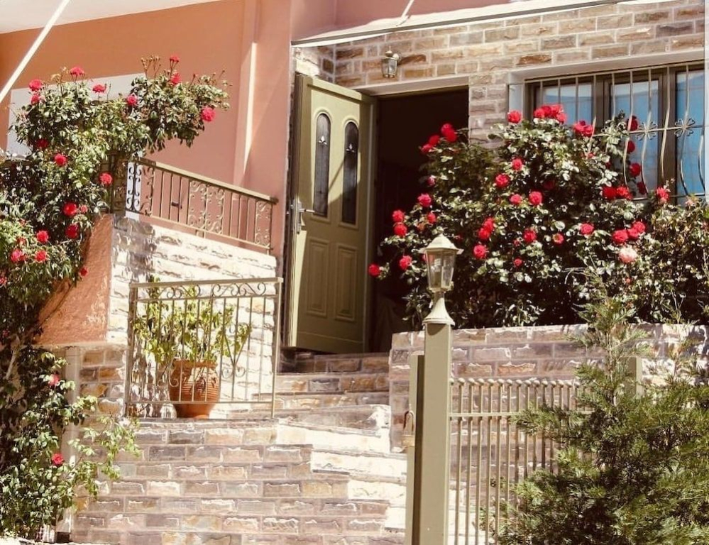 Nontas Home