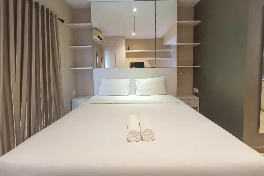 Elegant and Cozy Studio Student Park Apartment By Travelio