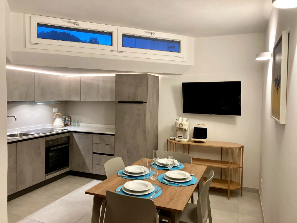 Seafront Apartments DOlivo al Mare