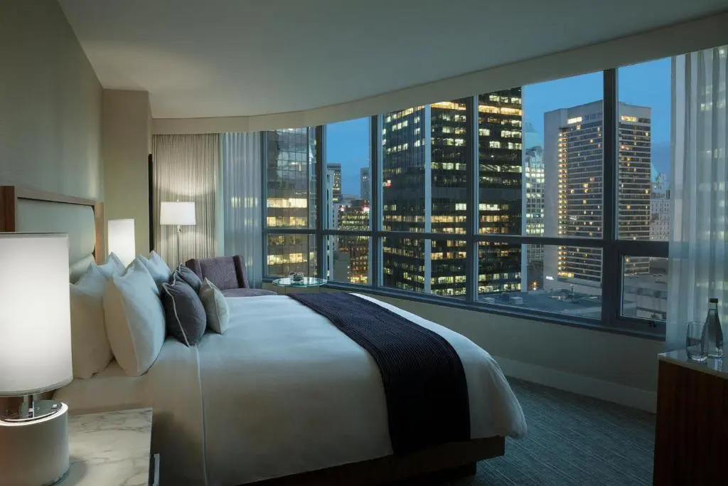 Vancouver Marriott Pinnacle Downtown Hotel
