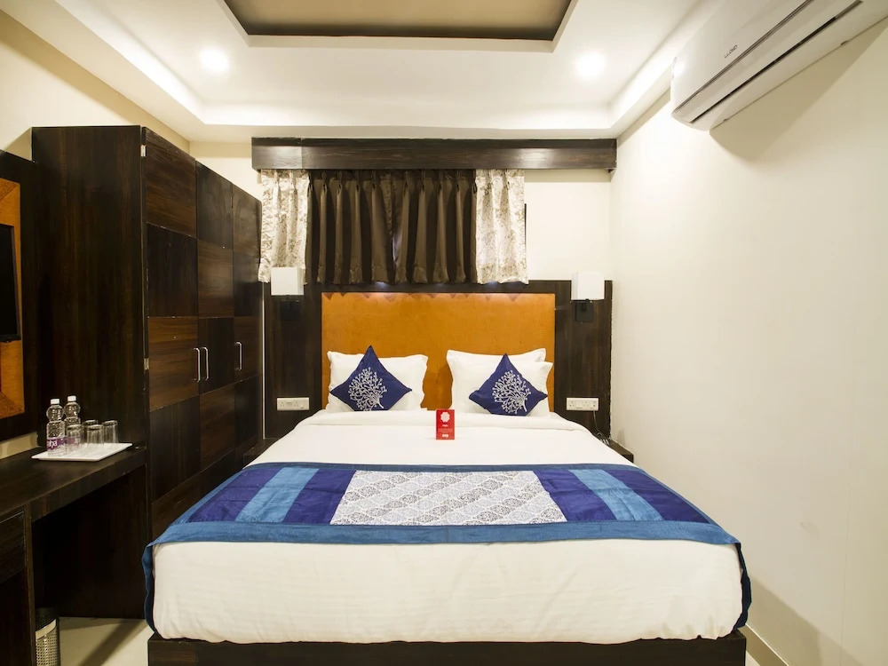 FabHotel Park Heights