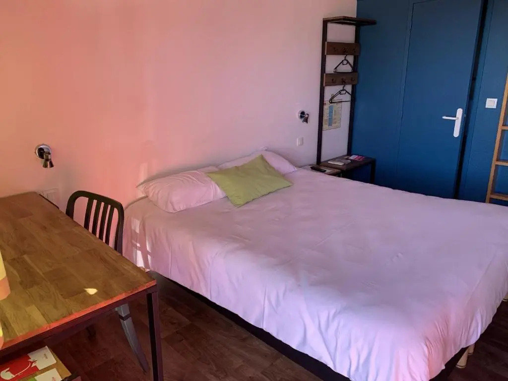 Fasthotel Saint-Amand-Montrond Orval
