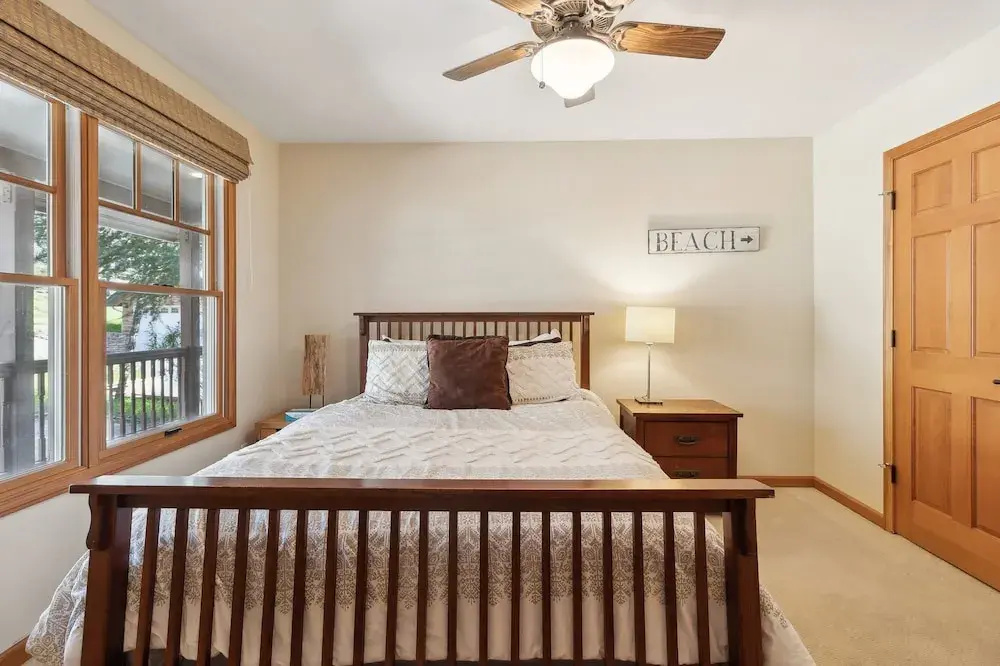 Better at the Lake - Lakefront with Gorgeous Views and a Private Dock by Yosemite Region Resorts