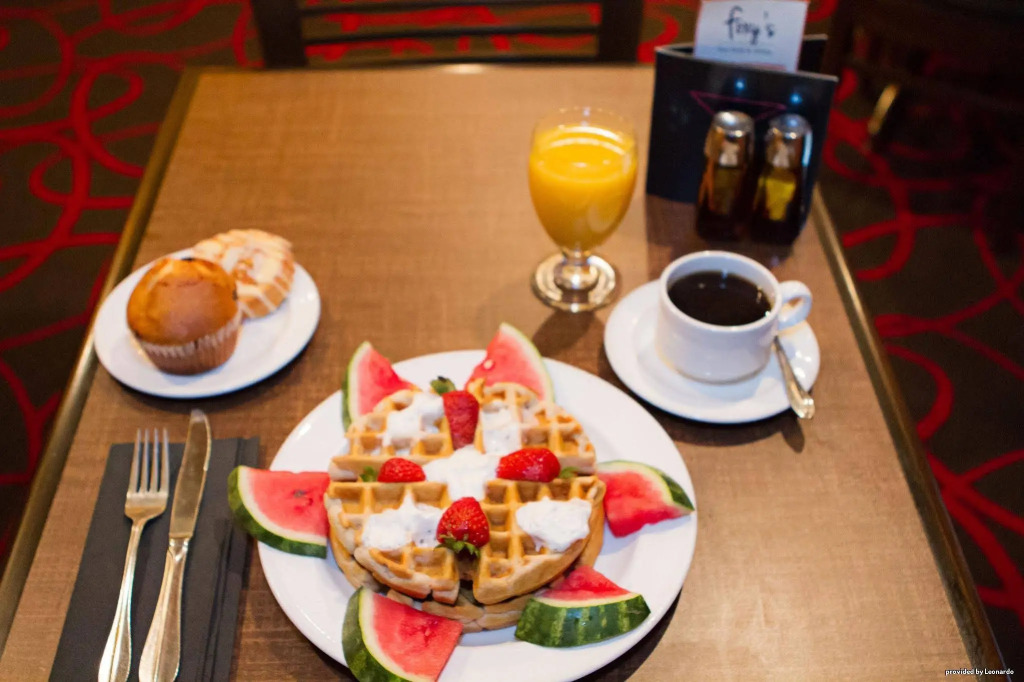 Best Western Plus Columbia River Hotel