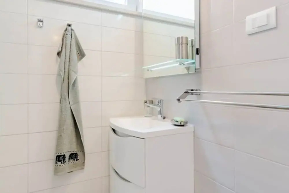 Apartment Karlo - Two Bedroom Apartment With Balcony