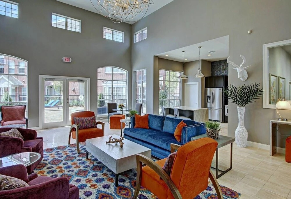 Apartment-Smart Downtown 2 BR