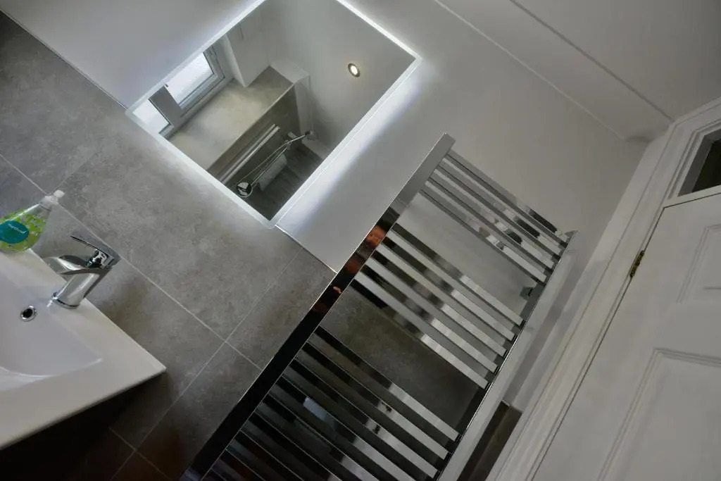 TorquayTownhouse with Hot Tub 200m from Beach