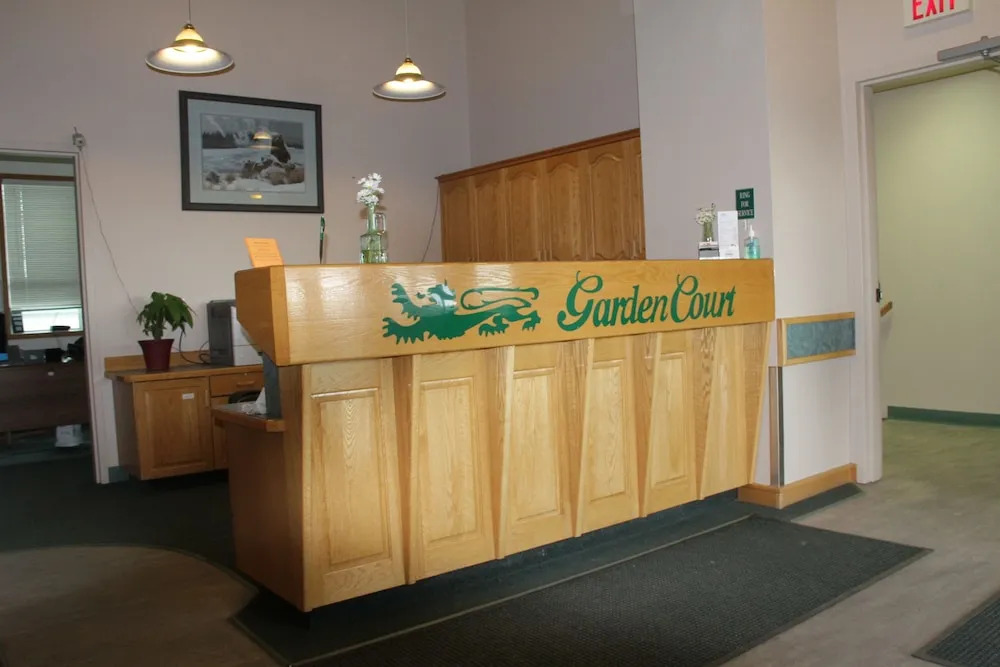 Garden Court Motel