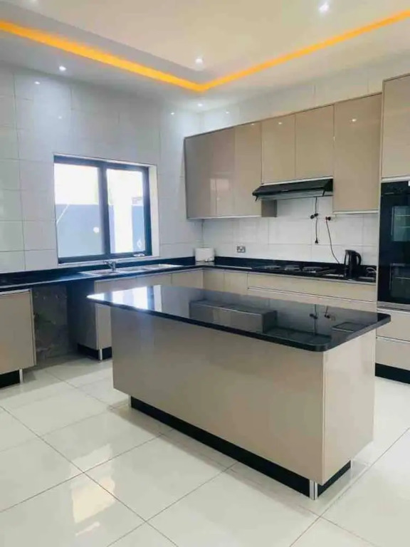 Villa with 4 bedrooms