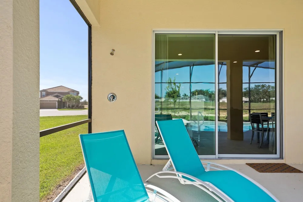 Sr_924r Splendid Solterra 12 Bedroom Home