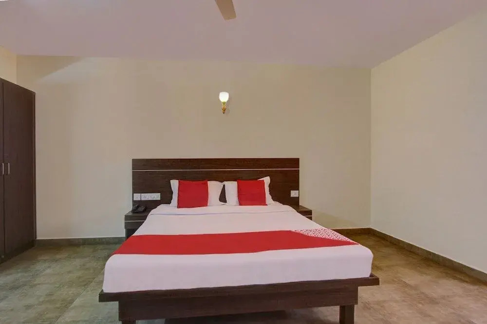 Jodidhar's Club By OYO Rooms