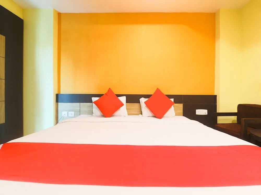 OYO 27736 Hotel Sunview
