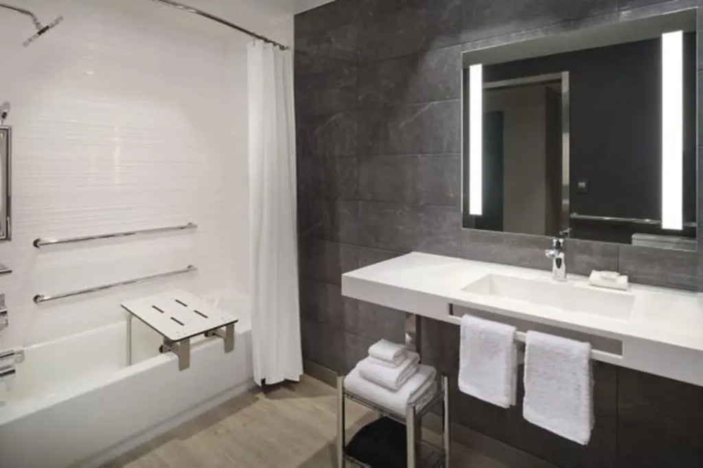 AC Hotel by Marriott Seattle Downtown